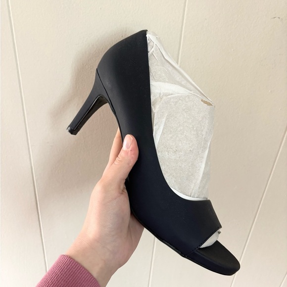 LifeStride Women's Mantra Heels navy blue size 11 new - Picture 8 of 11